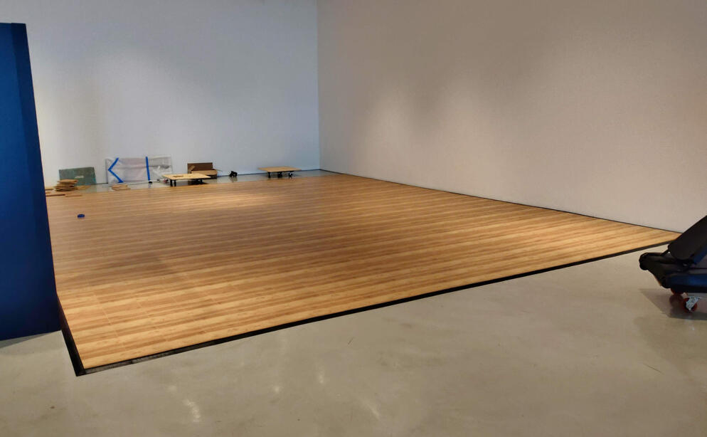 Setting up the 24&#39; x 30&#39; Court before decals are applied